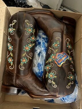Embroidered Brown Floral Women's Heeled Boots